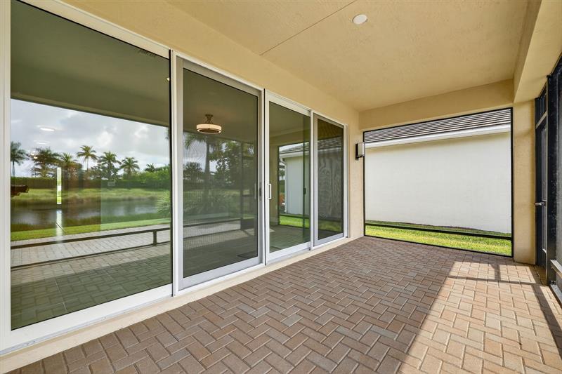 Image 30 of 51 For 12222 Sea Springs Rd