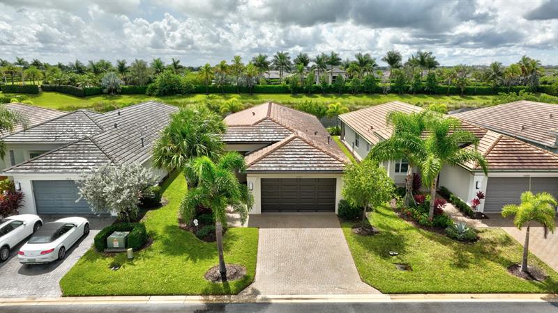 Image 36 of 51 For 12222 Sea Springs Rd