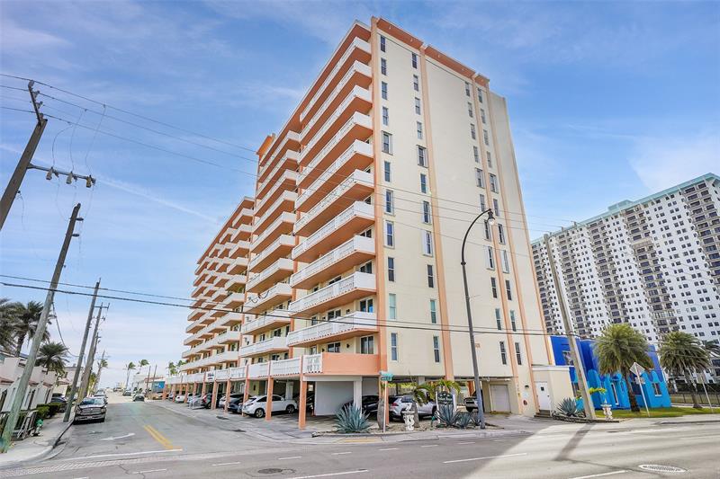Image 4 of 62 For 801 Ocean Dr  706
