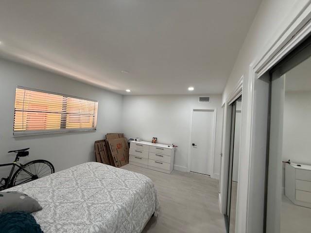 Image 15 of 27 For 3522 166th St  8