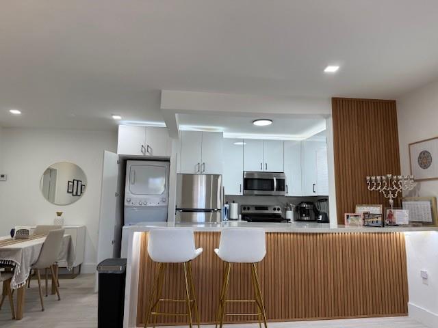 Image 4 of 27 For 3522 166th St  8