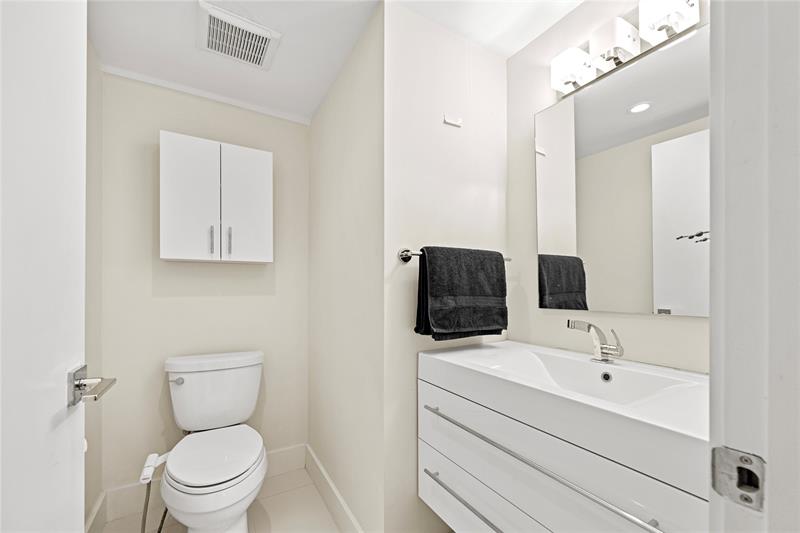Image 16 of 37 For 548 1st Cir  548