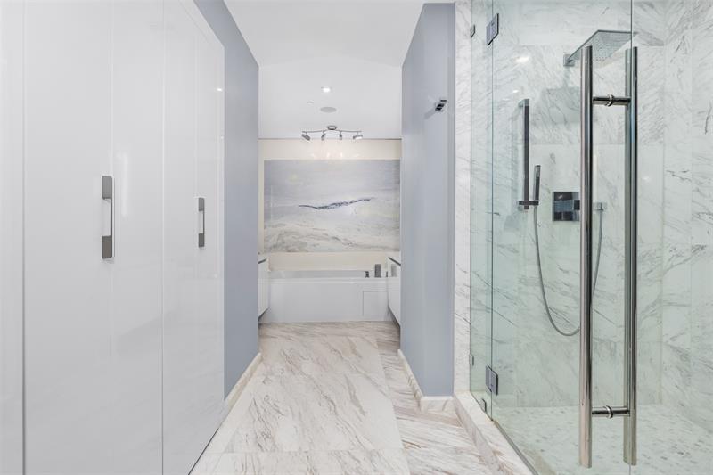 Image 29 of 51 For 701 Fort Lauderdale Beach Boulevar  1603