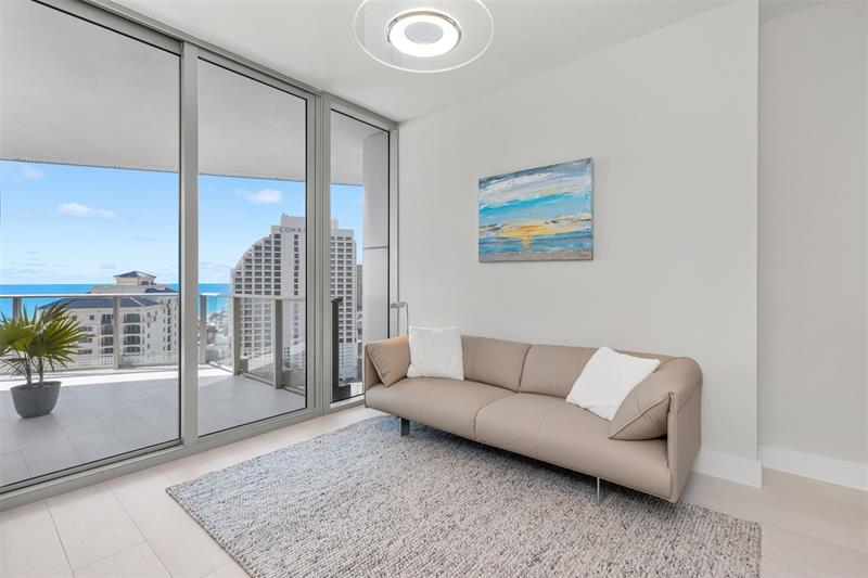 Image 31 of 51 For 701 Fort Lauderdale Beach Boulevar  1603