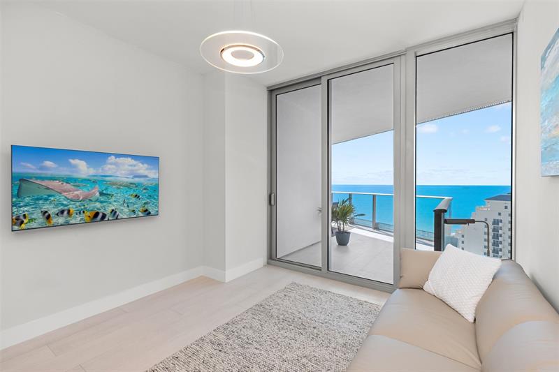 Image 32 of 51 For 701 Fort Lauderdale Beach Boulevar  1603