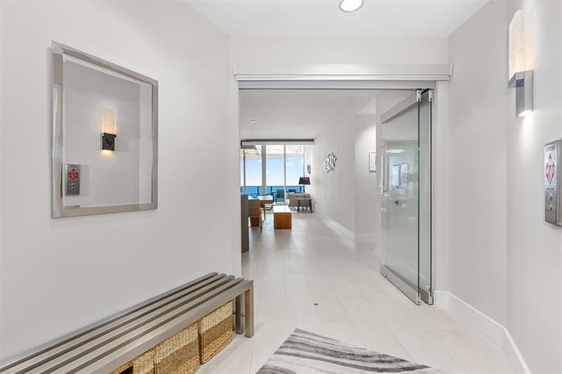 Image 4 of 51 For 701 Fort Lauderdale Beach Boulevar  1603