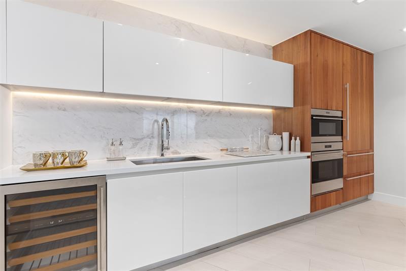 Image 9 of 51 For 701 Fort Lauderdale Beach Boulevar  1603