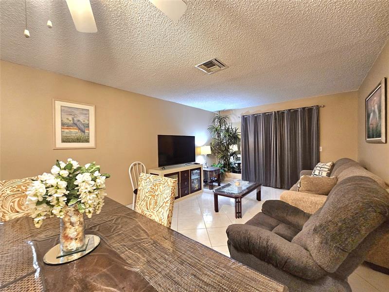 Image 6 of 26 For 2141 1st Ct  201