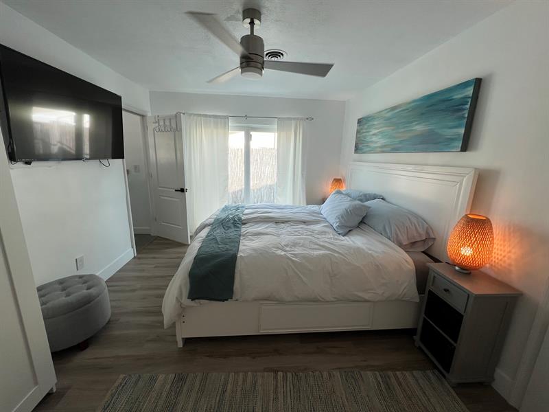 Image 28 of 53 For 2233 15th St