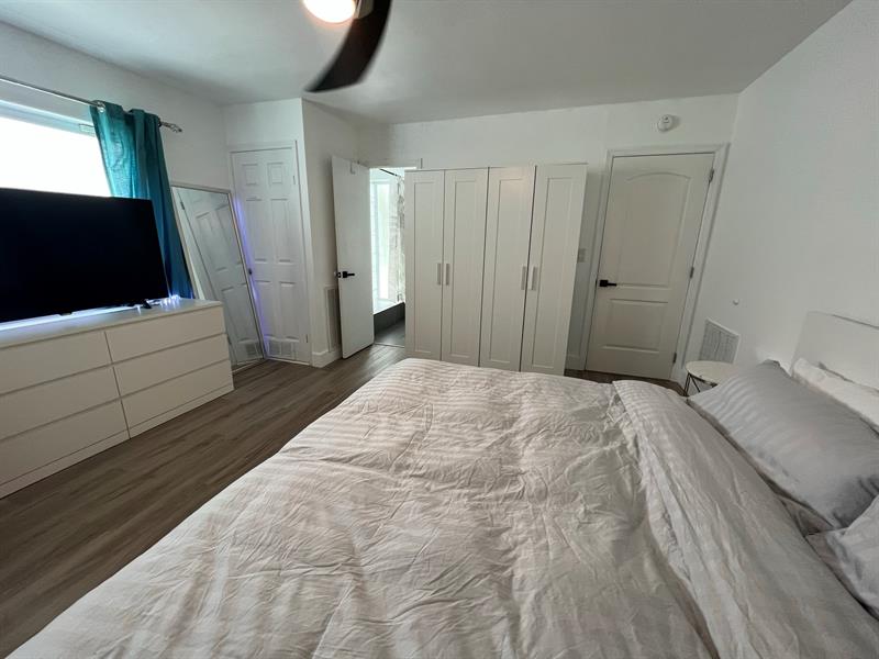 Image 36 of 53 For 2233 15th St