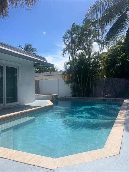 Image 7 of 53 For 2233 15th St