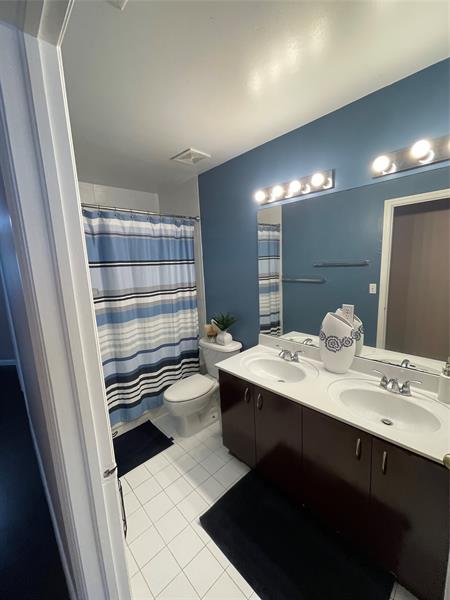 Image 20 of 22 For 10178 Royal Palm Blvd  10178