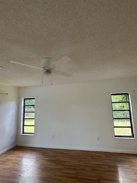 Image 21 of 22 For 16700 277th St