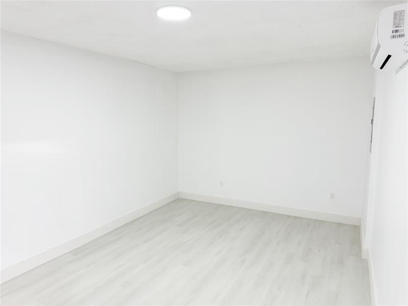 Image 9 of 12 For 1136 5th Ct  1