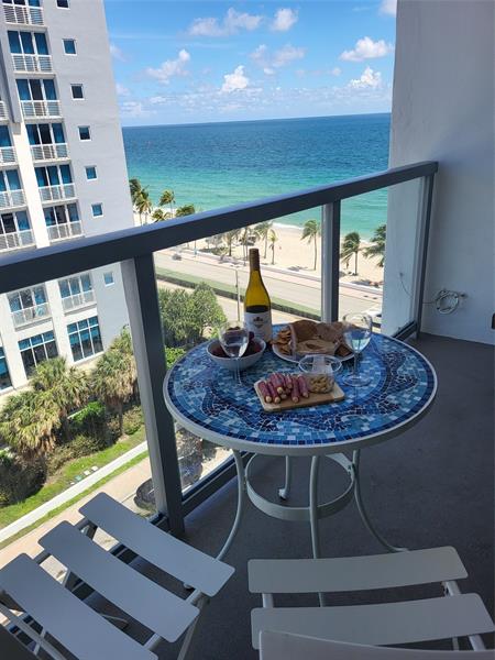 Image 3 of 30 For 209 Fort Lauderdale Beach Blvd  8d