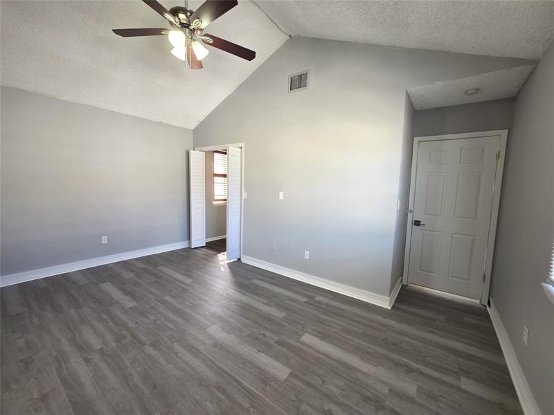 Image 11 of 26 For 11951 271st Ter