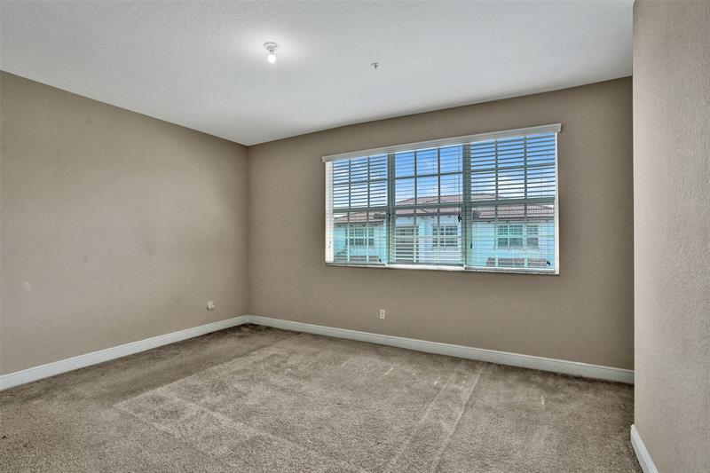 Image 21 of 42 For 11960 27th Ct  11960