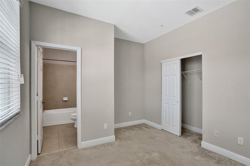 Image 25 of 42 For 11960 27th Ct  11960
