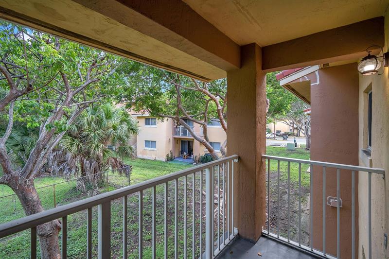 Image 21 of 24 For 6889 173rd Dr  104