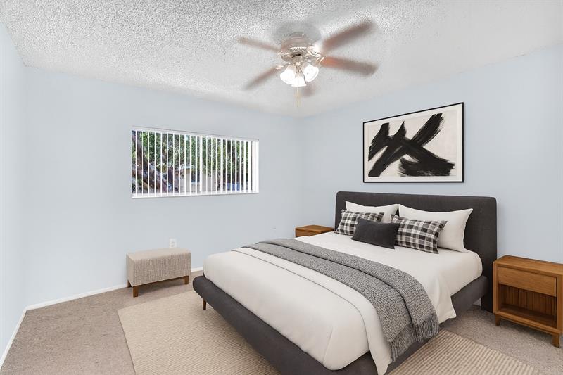 Image 3 of 24 For 6889 173rd Dr  104