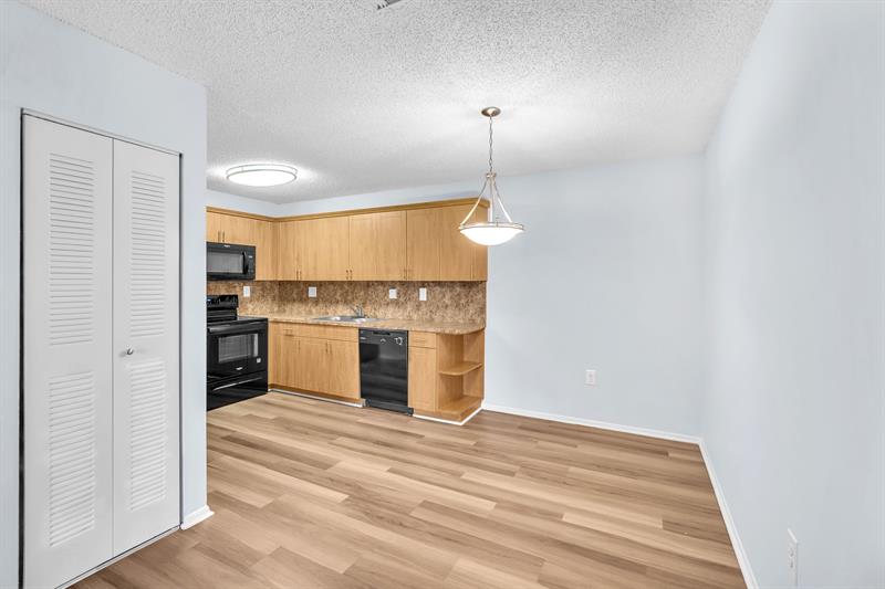 Image 7 of 24 For 6889 173rd Dr  104
