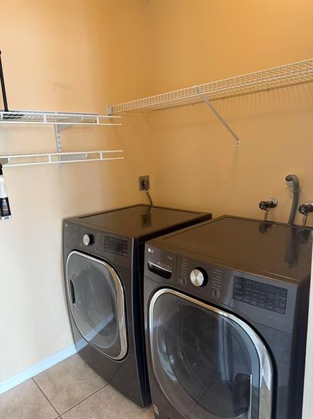 Image 14 of 15 For 13310 Greenshore Pl