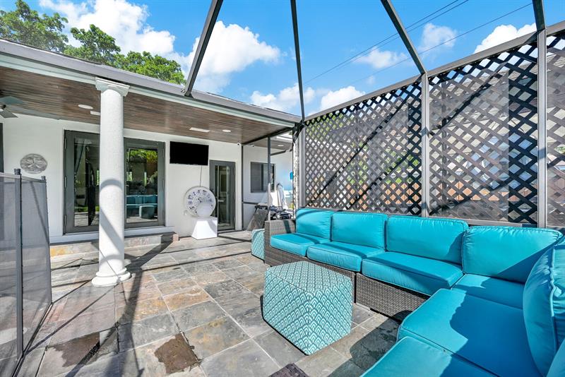 Image 51 of 76 For 836 Orchid Dr