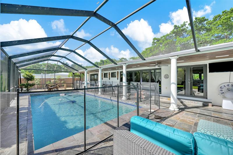 Image 52 of 76 For 836 Orchid Dr