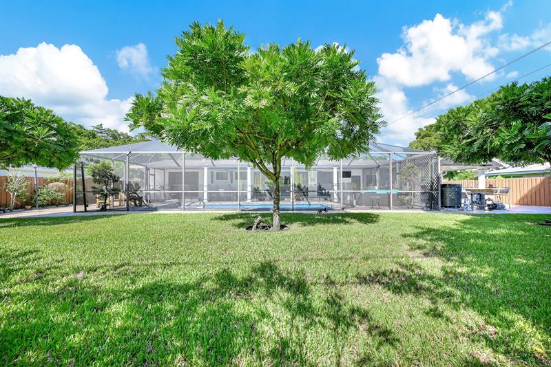 Image 59 of 76 For 836 Orchid Dr