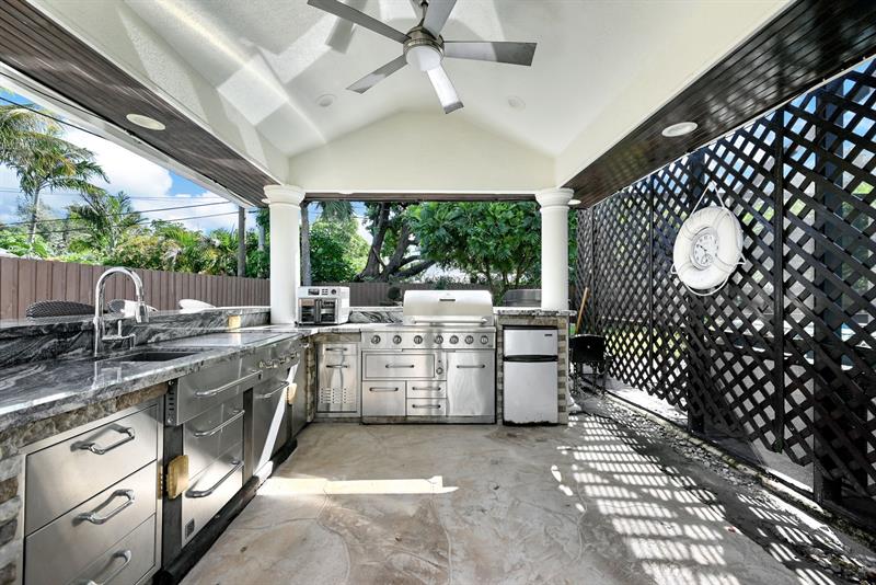 Image 64 of 76 For 836 Orchid Dr