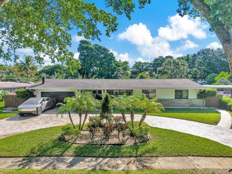 Image 67 of 76 For 836 Orchid Dr