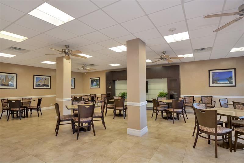 Image 6 of 21 For 305 Pompano Beach Blvd  1107