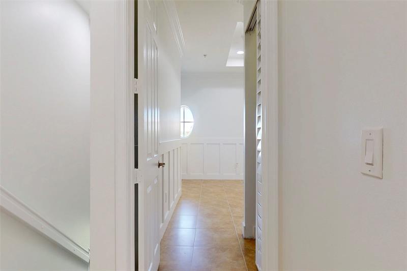 Image 32 of 44 For 3906 Monarch Ln