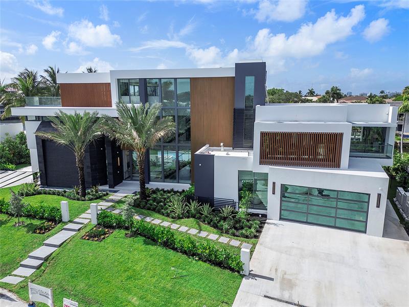 Details for 2880 28th St, Fort Lauderdale, FL 33306