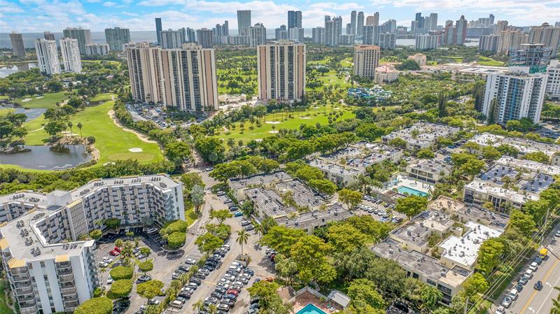 Image 43 of 49 For 20350 Country Club Dr  Ph12-4