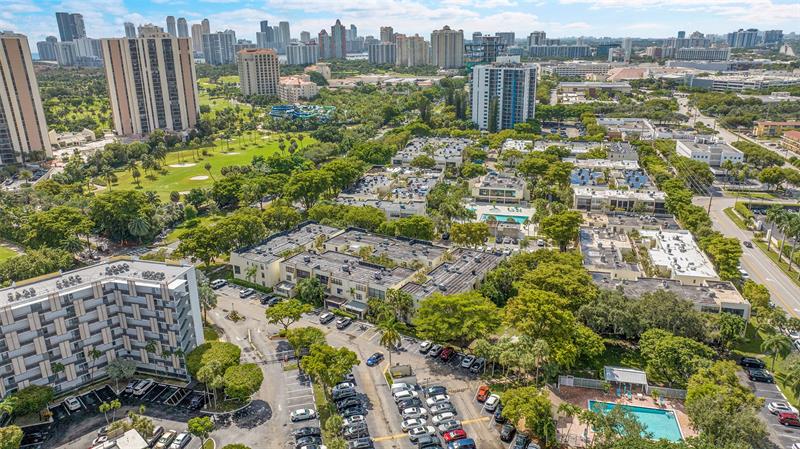 Image 44 of 49 For 20350 Country Club Dr  Ph12-4