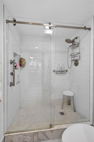 Image 24 of 58 For 13055 15th Ct  310s