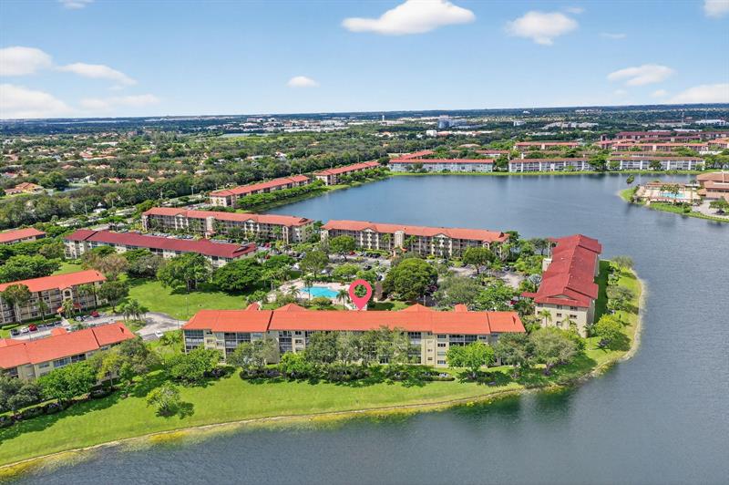 Image 39 of 58 For 13055 15th Ct  310s