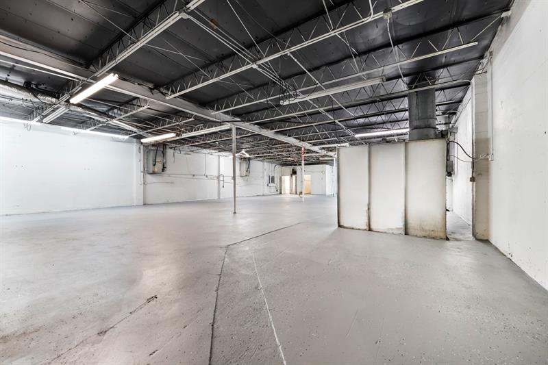 Image 10 of 24 For 709 8th Ave  