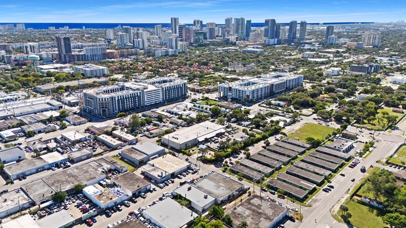 Image 18 of 24 For 709 8th Ave  