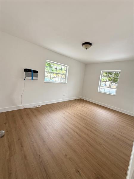 Image 13 of 15 For 1880 5th St  