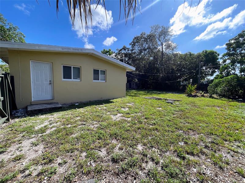 Image 4 of 26 For 1174 30th Ave