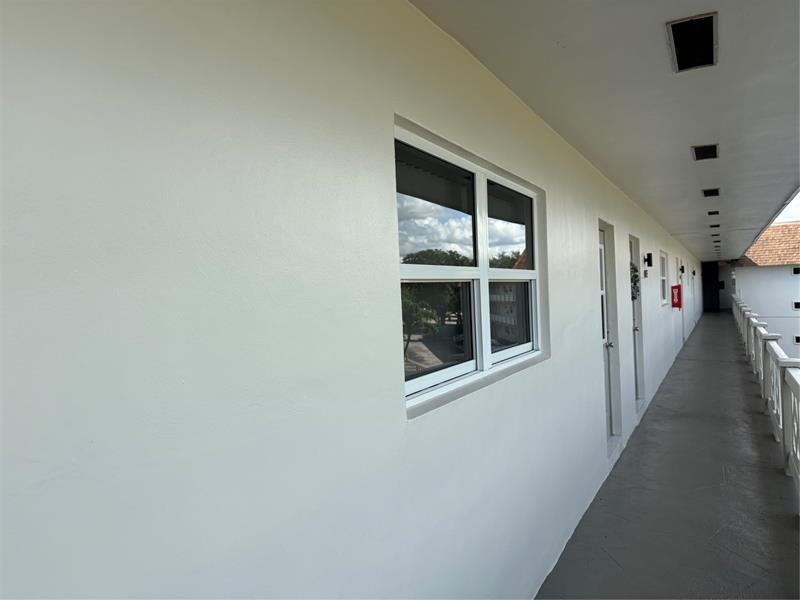 Image 4 of 5 For 3506 49th Ave  604