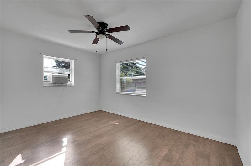 Image 7 of 15 For 2403 8th St  