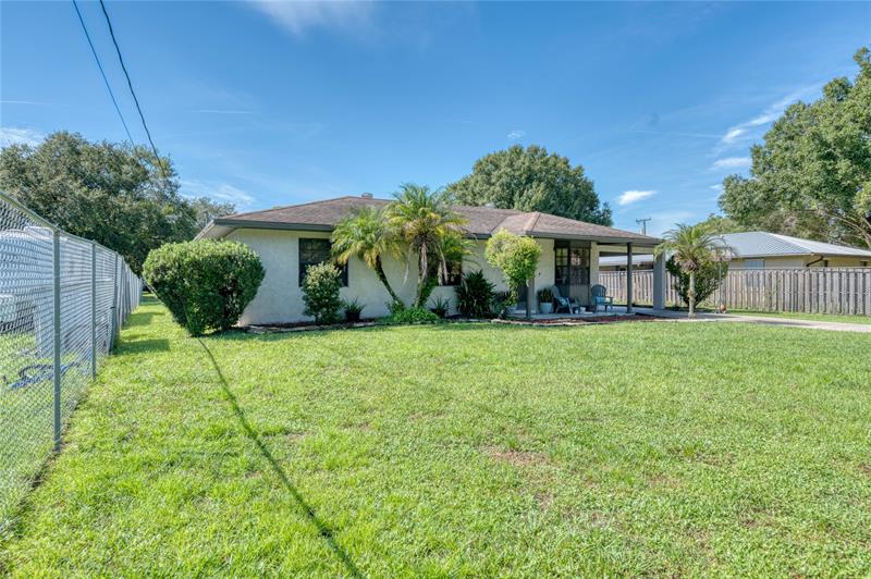Image 6 of 31 For 1009 13th St