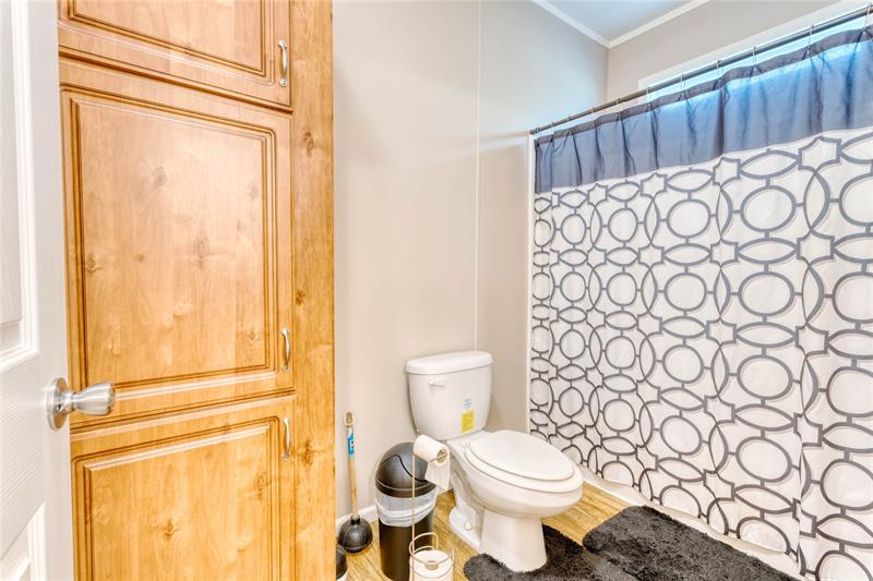 Image 17 of 43 For 274 106th St