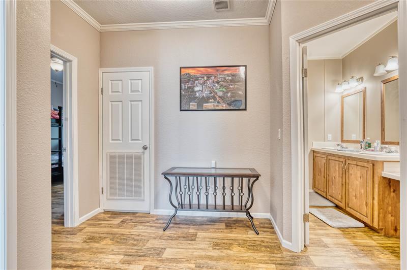 Image 27 of 43 For 274 106th St