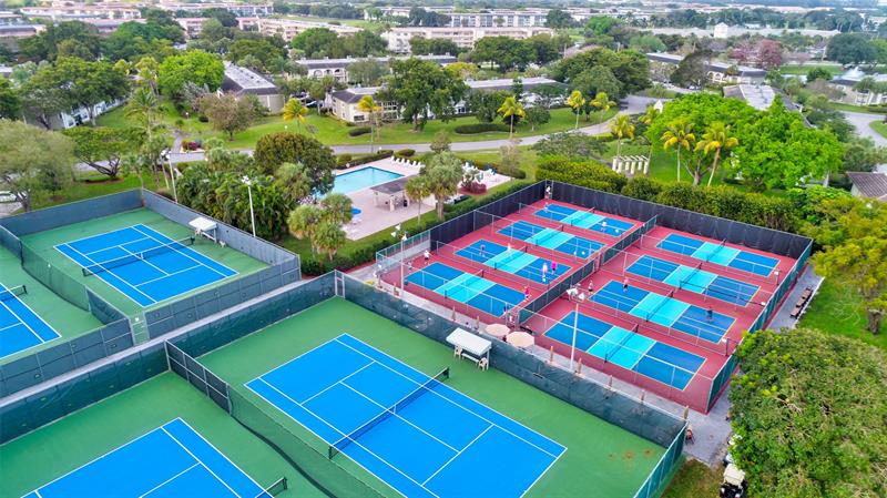 Image 38 of 72 For 2003 Granada Dr  F1