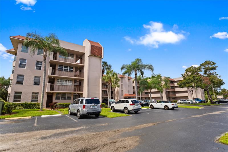 Image 3 of 28 For 1911 Sabal Palm Dr  307