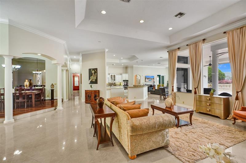 Image 23 of 91 For 8426 Sawpine Rd